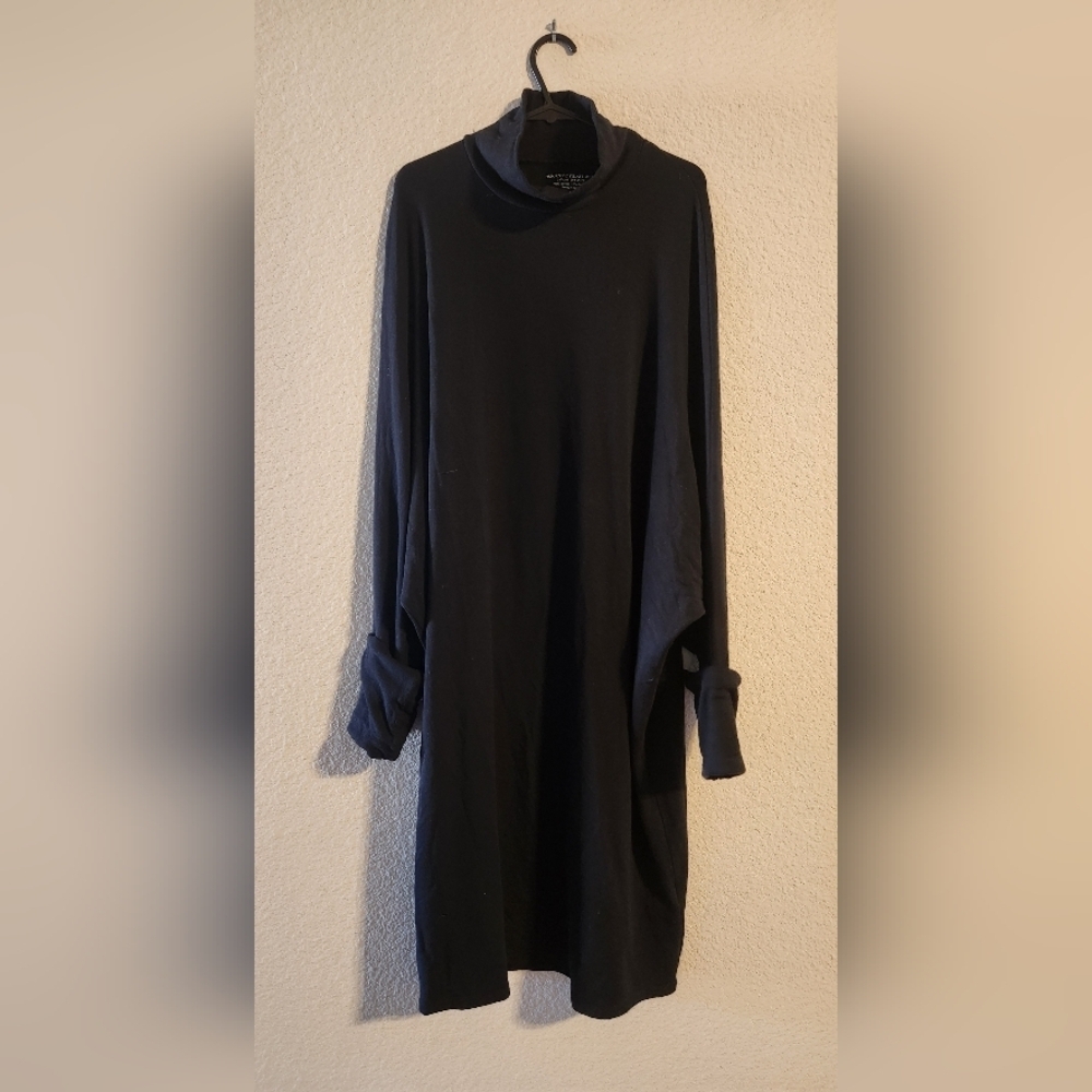 Majestic Filatures Women’s Deluxe Teeshirt French Touch Dress size 2 (small)